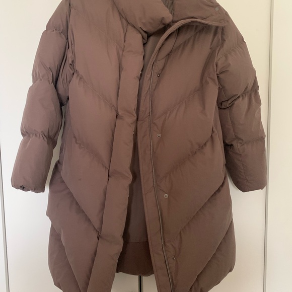 The Cloud Puff Mid Aritzia - Picture 4 of 6